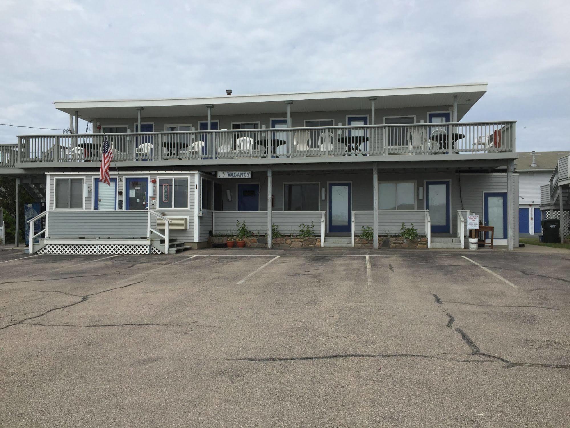 Point 1 Resort & Motel Westerly Exterior photo
